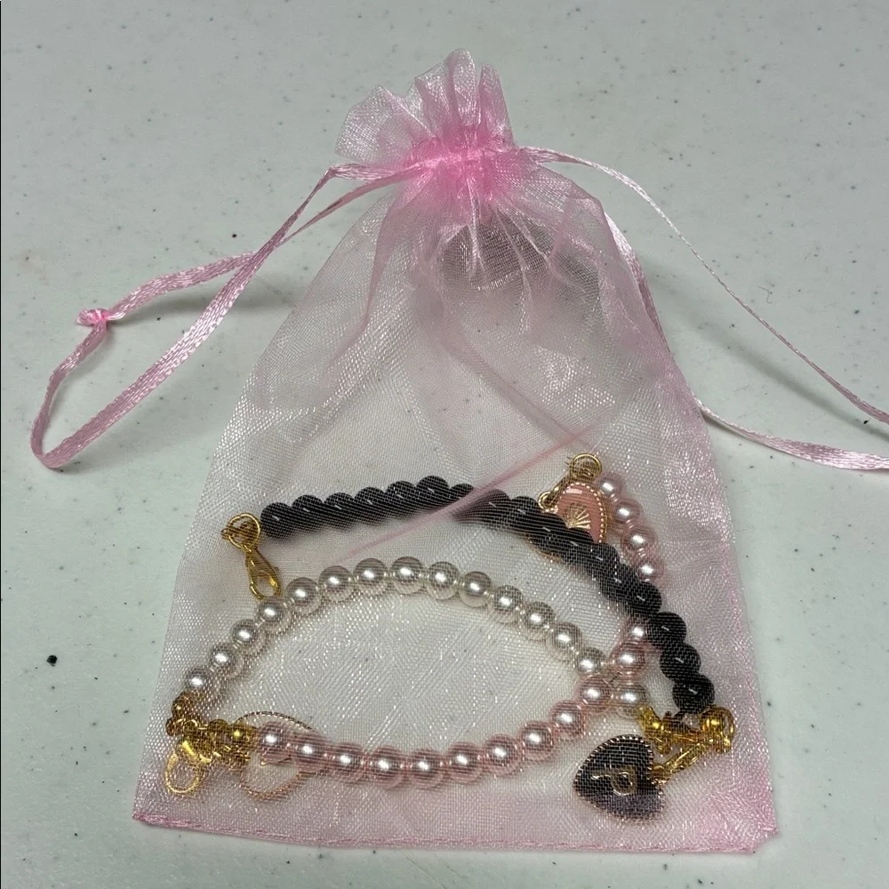 Girls Pearl Bracelet Set Pink Black White Heart Charm Initial P Gift